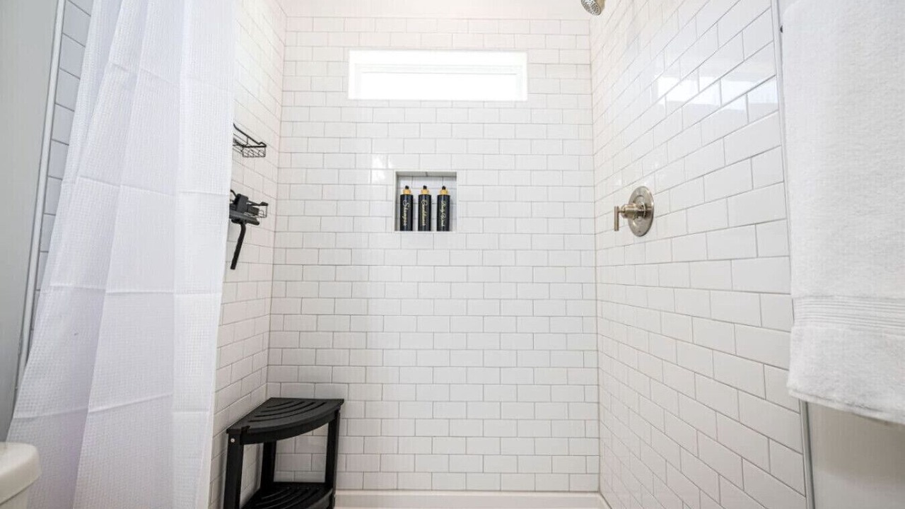 Photo of Bathroom in Apex