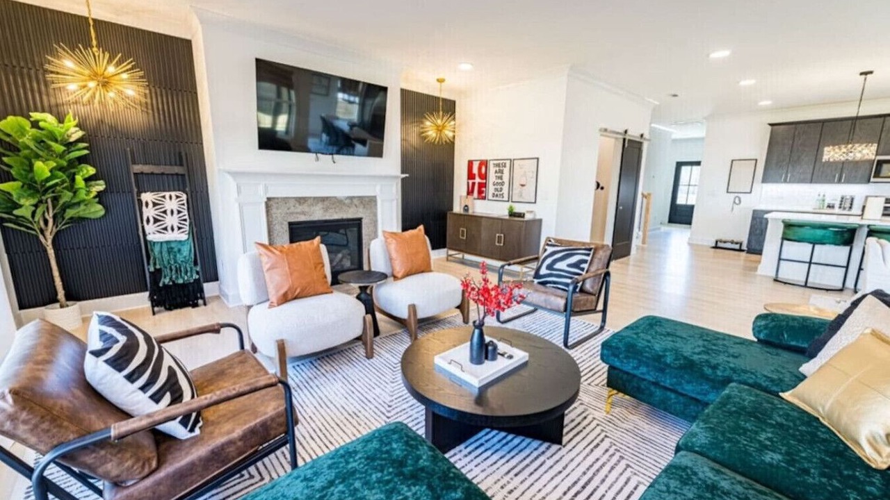 Photo of Livingroom in Apex