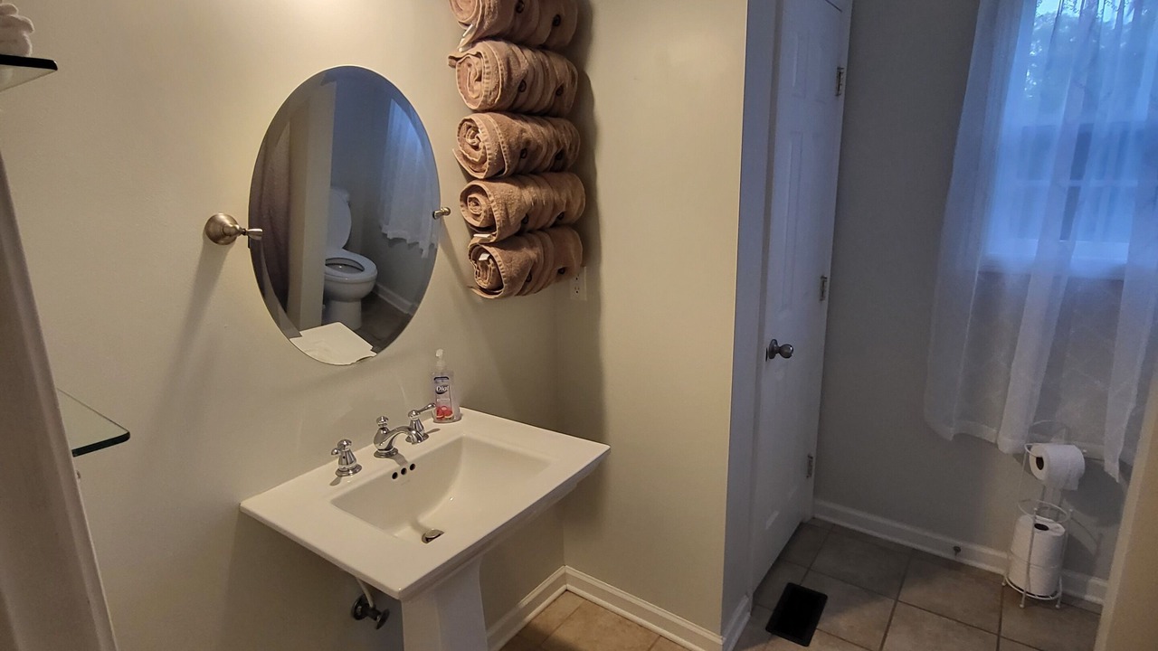 Photo of Bathroom in Guntersville