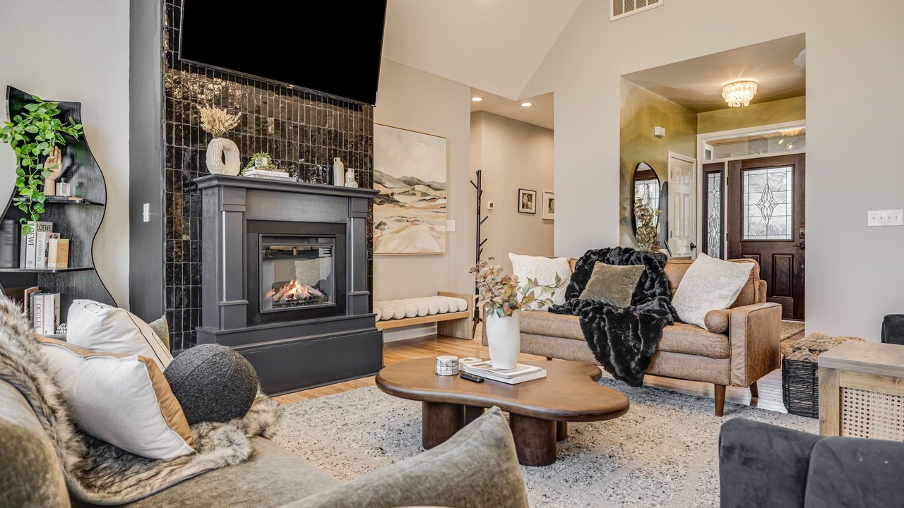 Photo of Livingroom in Hendersonville