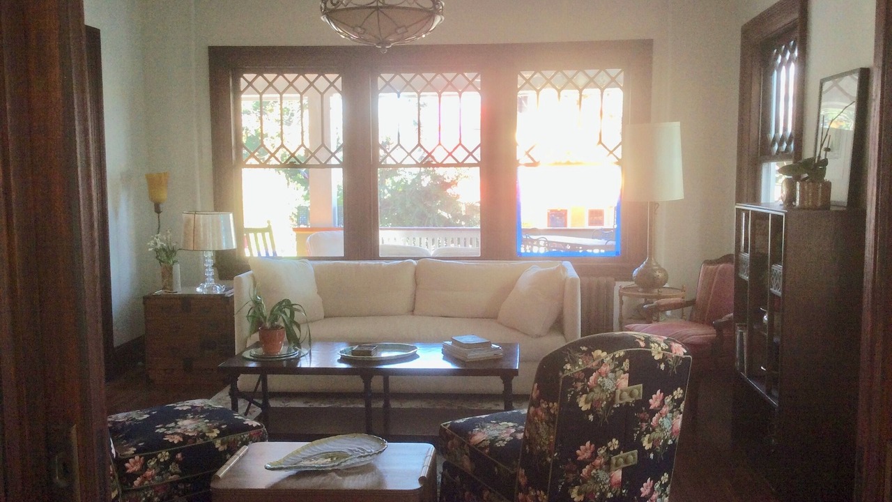 Photo of Livingroom in Historic Montford