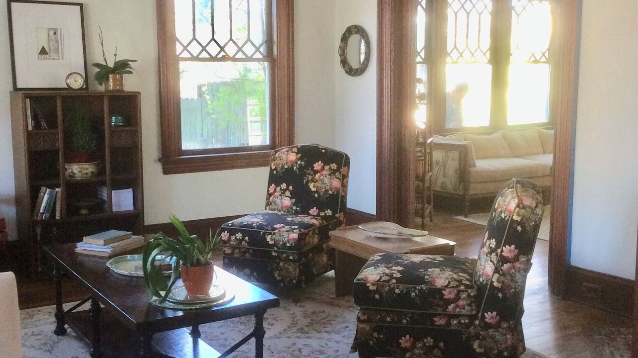 Photo of Livingroom in Historic Montford