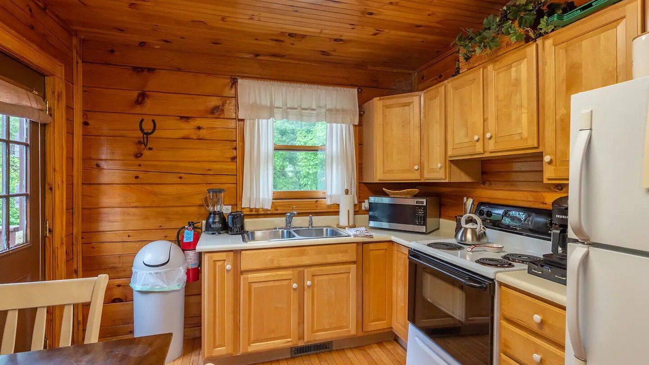Photo of Kitchen in Candler