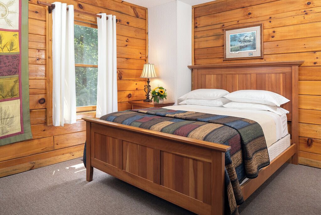 Photo of Bedroom in Candler