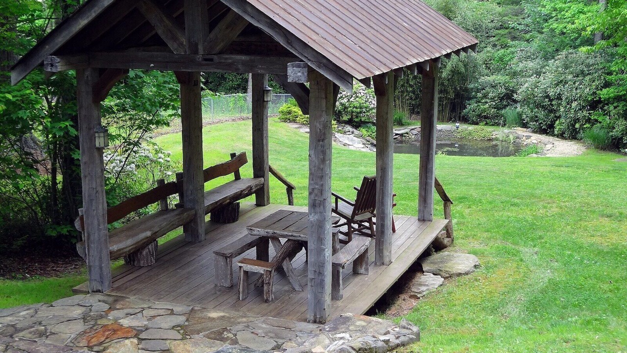 Photo of Outdoor in Lake Toxaway