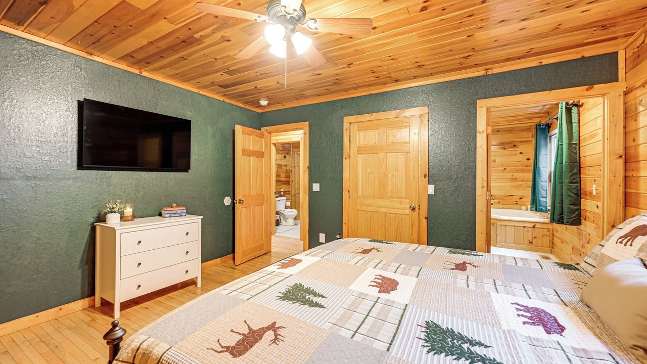 Photo of Bedroom in Bryson City