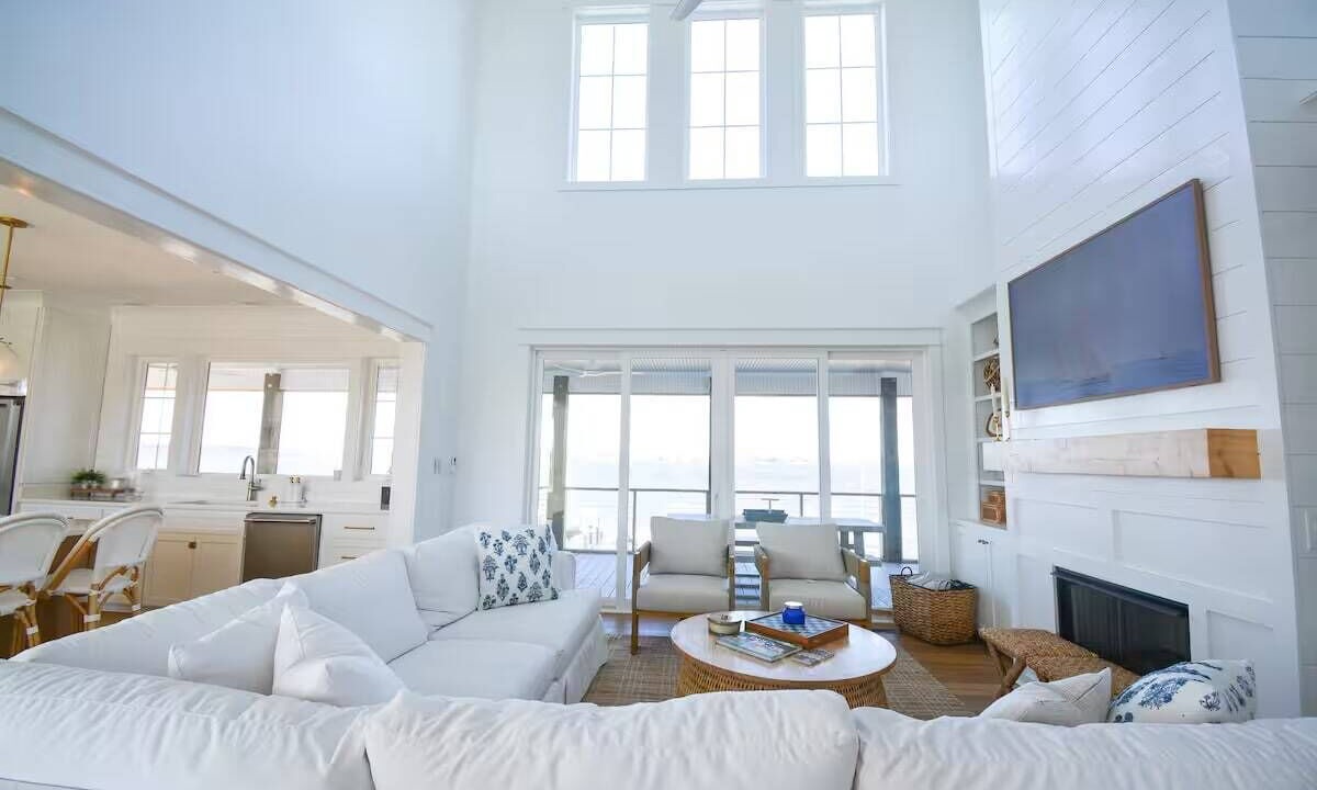 Photo of Livingroom in New Bern