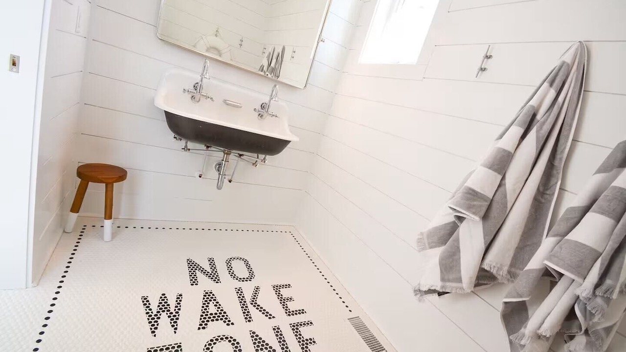 Photo of Bathroom in New Bern