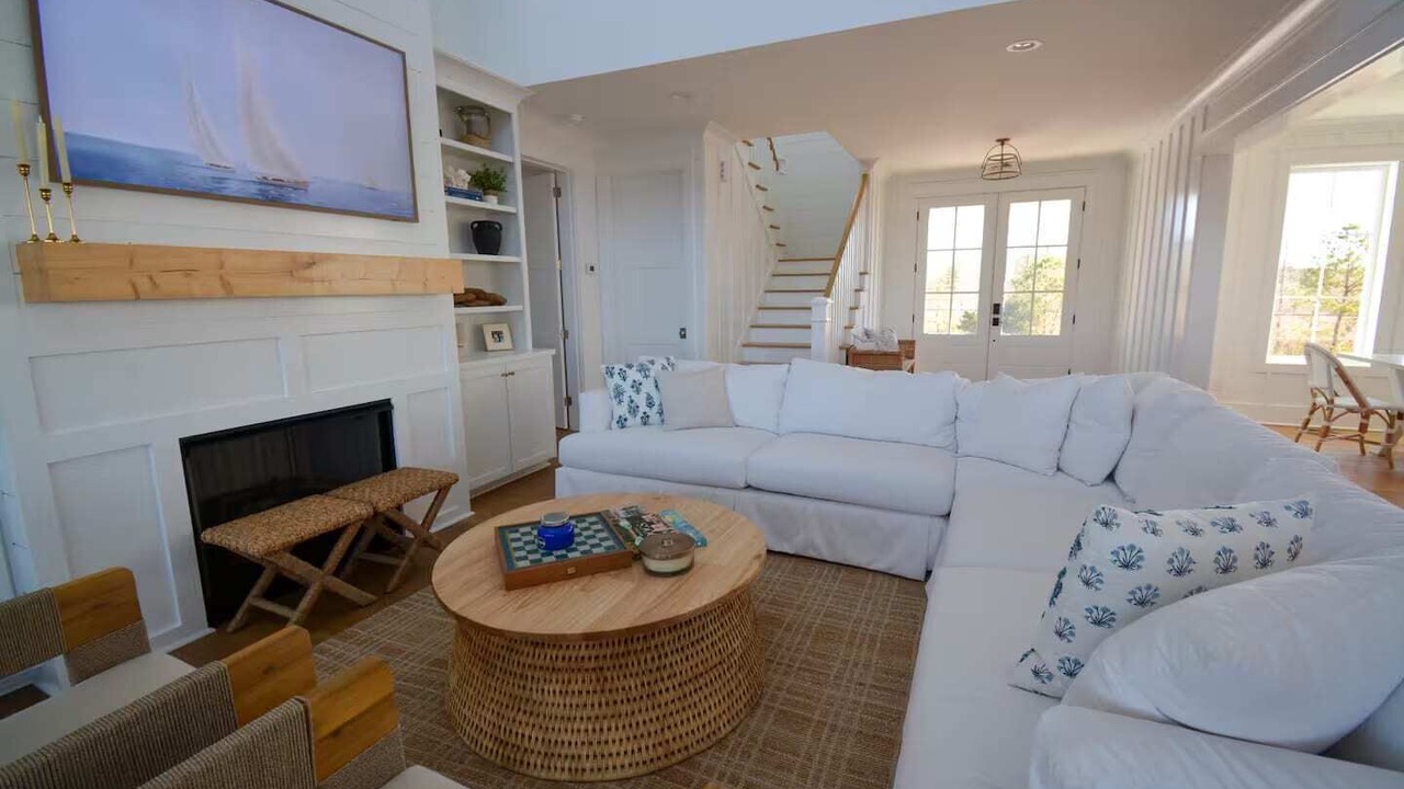 Photo of Livingroom in New Bern