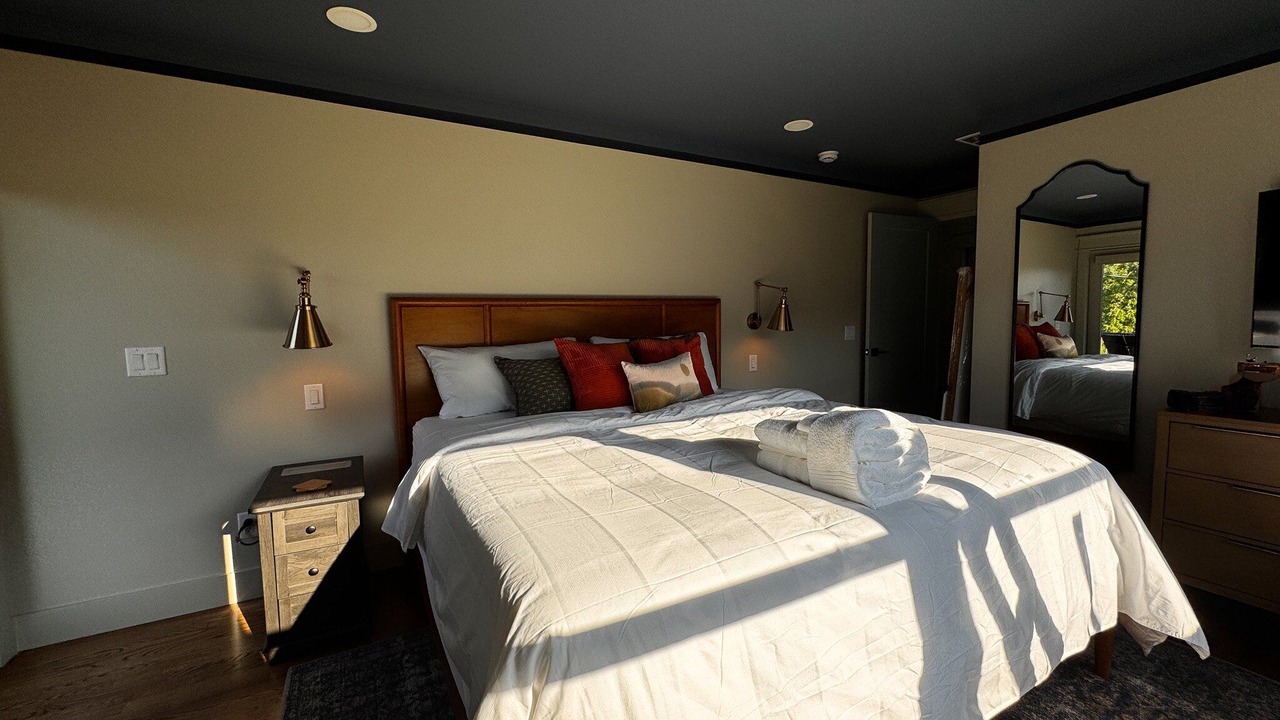 Photo of Bedroom in Skyland