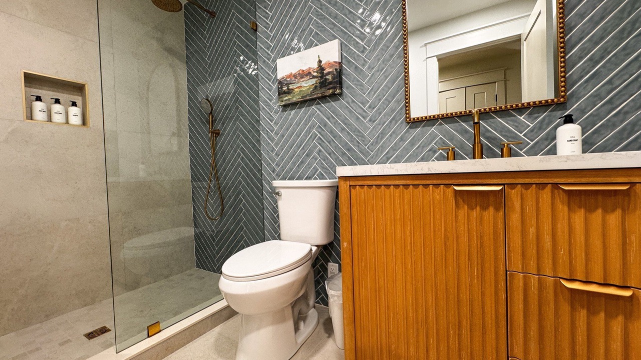 Photo of Bathroom in Skyland