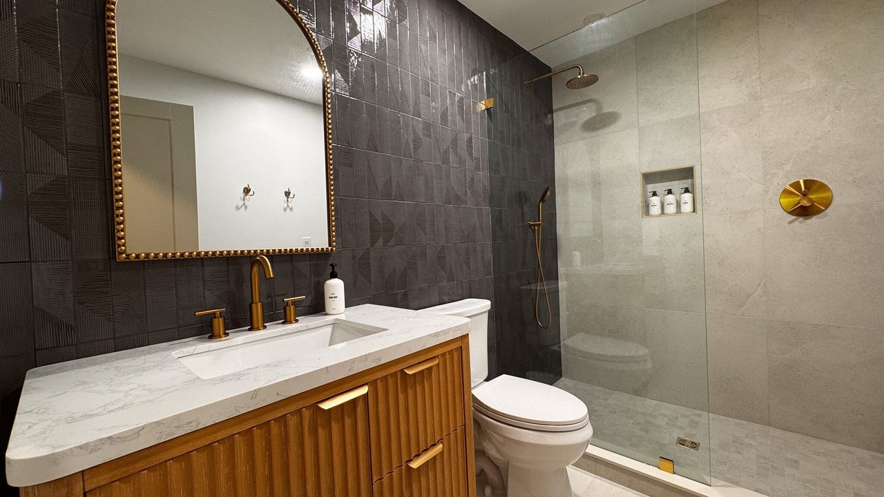 Photo of Bathroom in Skyland
