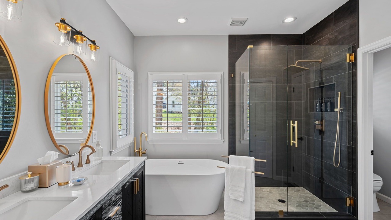 Photo of Bathroom in Mount Mourne