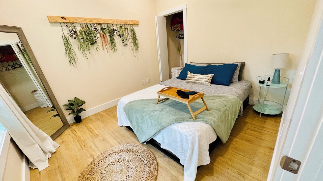 Photo of Bedroom in Old Fort
