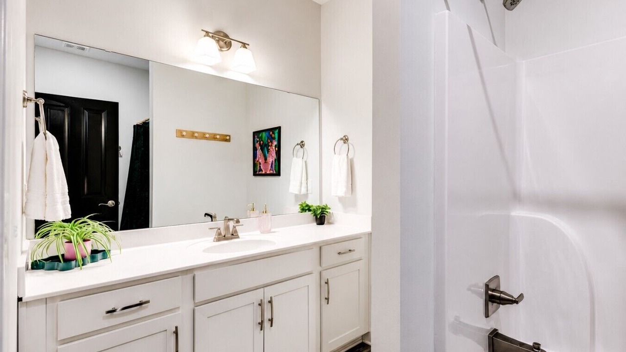 Photo of Bathroom in The Nations