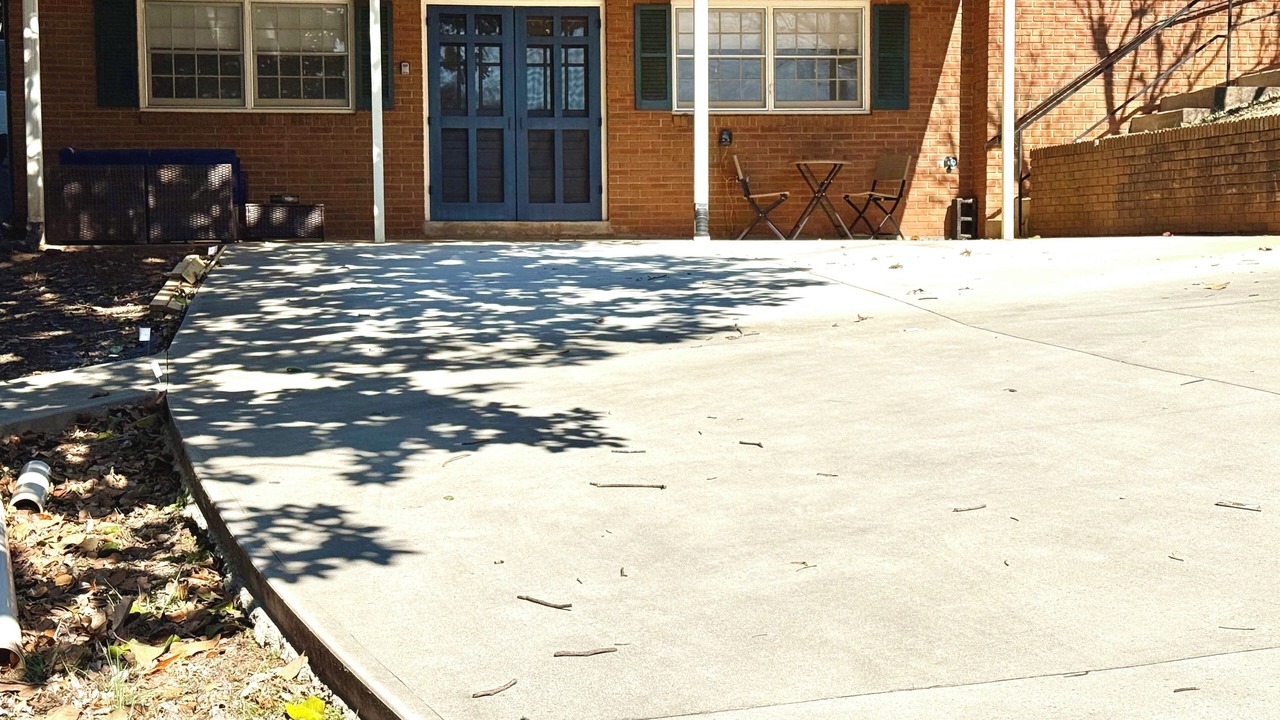 Photo of Outdoor in Morganton
