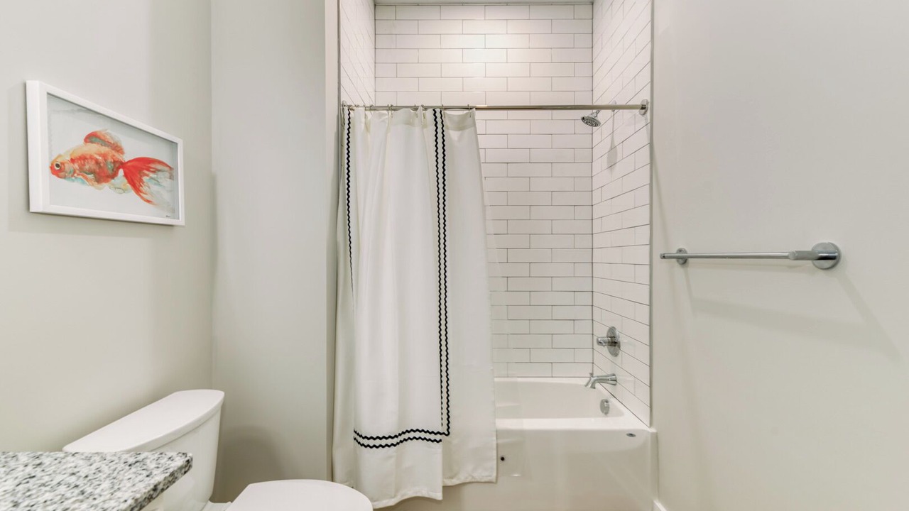 Photo of Bathroom in Bermuda Bay