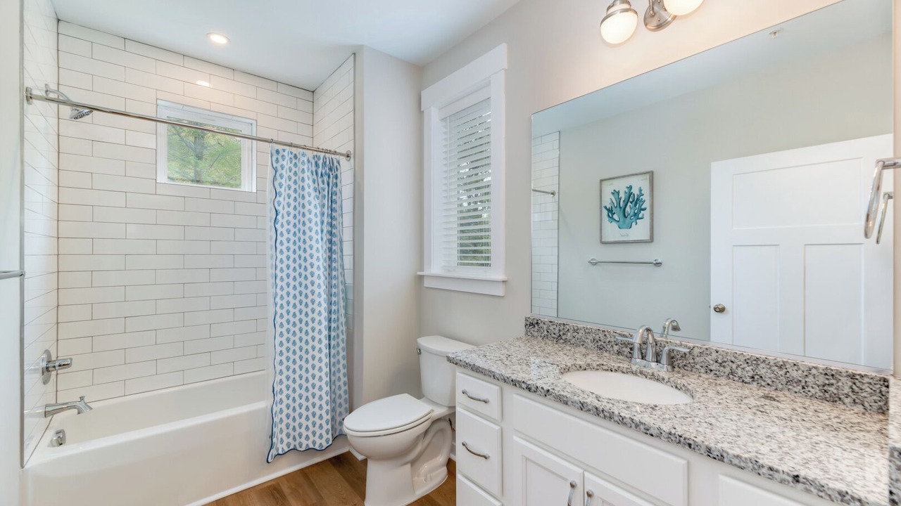 Photo of Bathroom in Colington