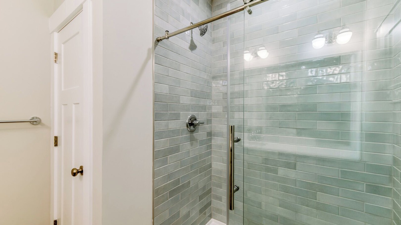 Photo of Bathroom in Bermuda Bay