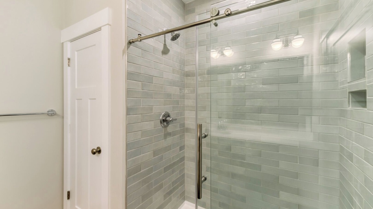 Photo of Bathroom in Colington