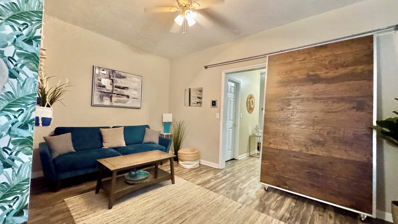 Photo of Livingroom in Villa Heights