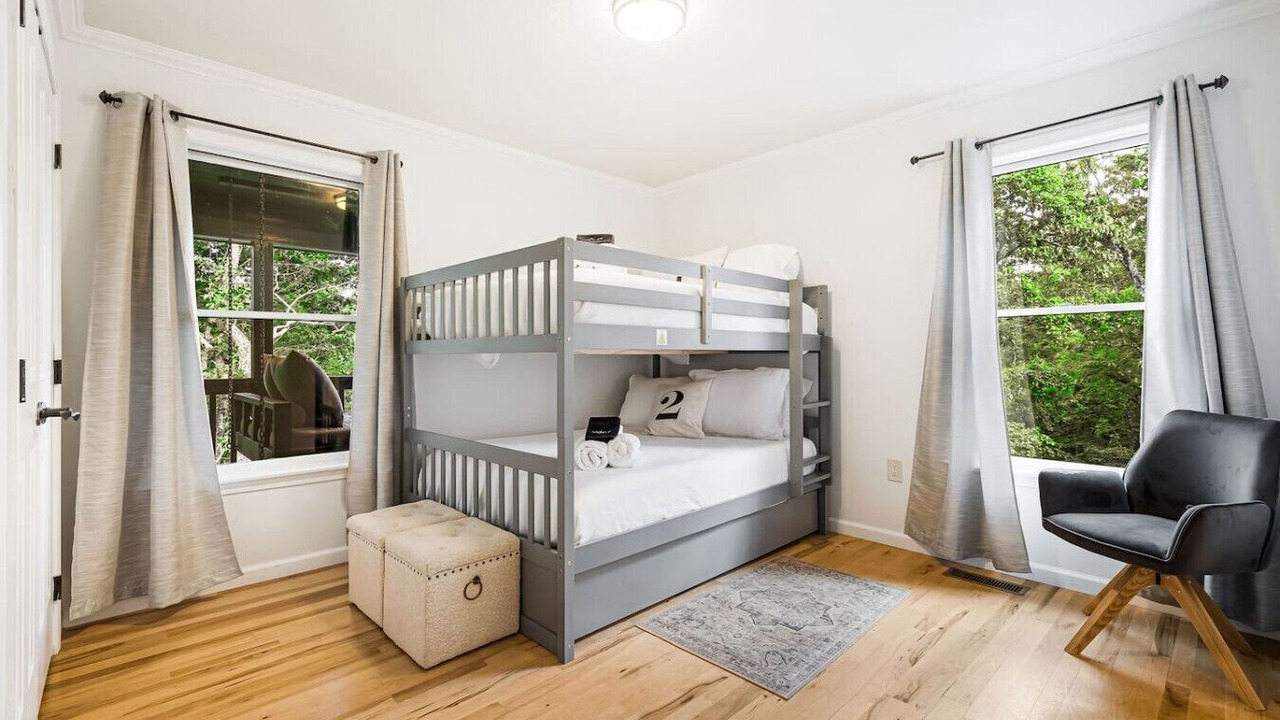 Photo of Bedroom in Bryson City
