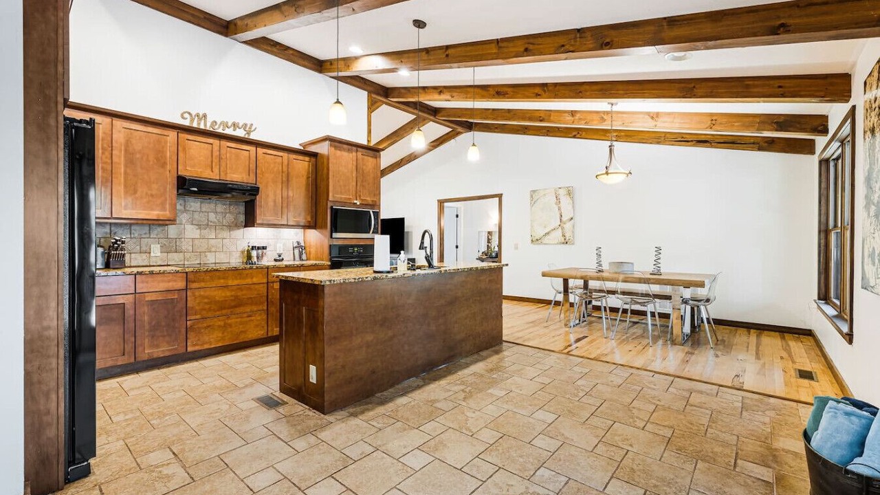 Photo of Kitchen in Bryson City