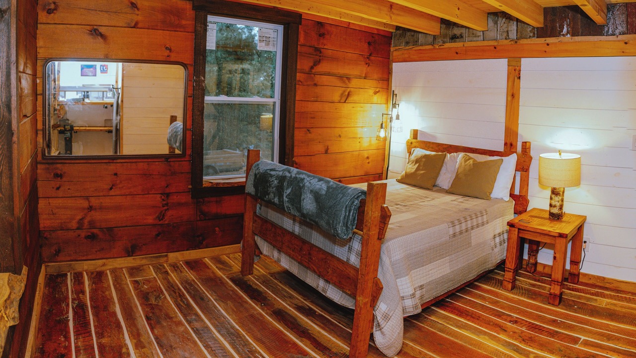 Photo of Bedroom in Boger City