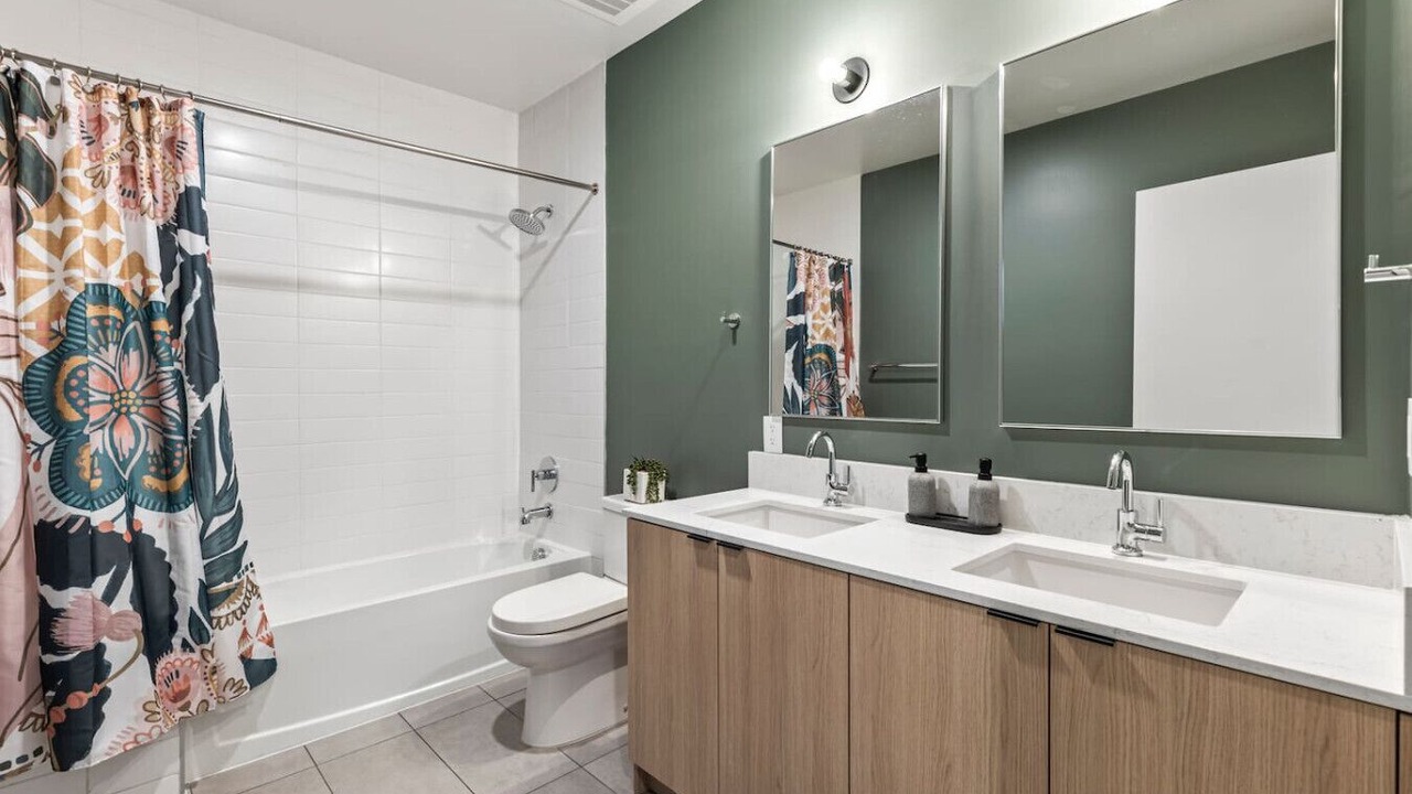 Photo of Bathroom in Downtown Nashville