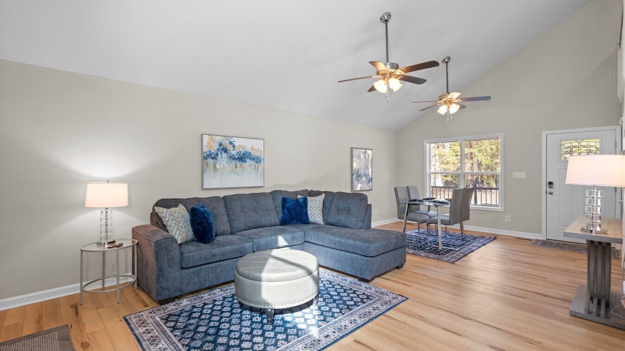 Photo of Livingroom in Westport