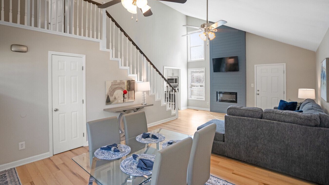 Photo of Livingroom in Westport