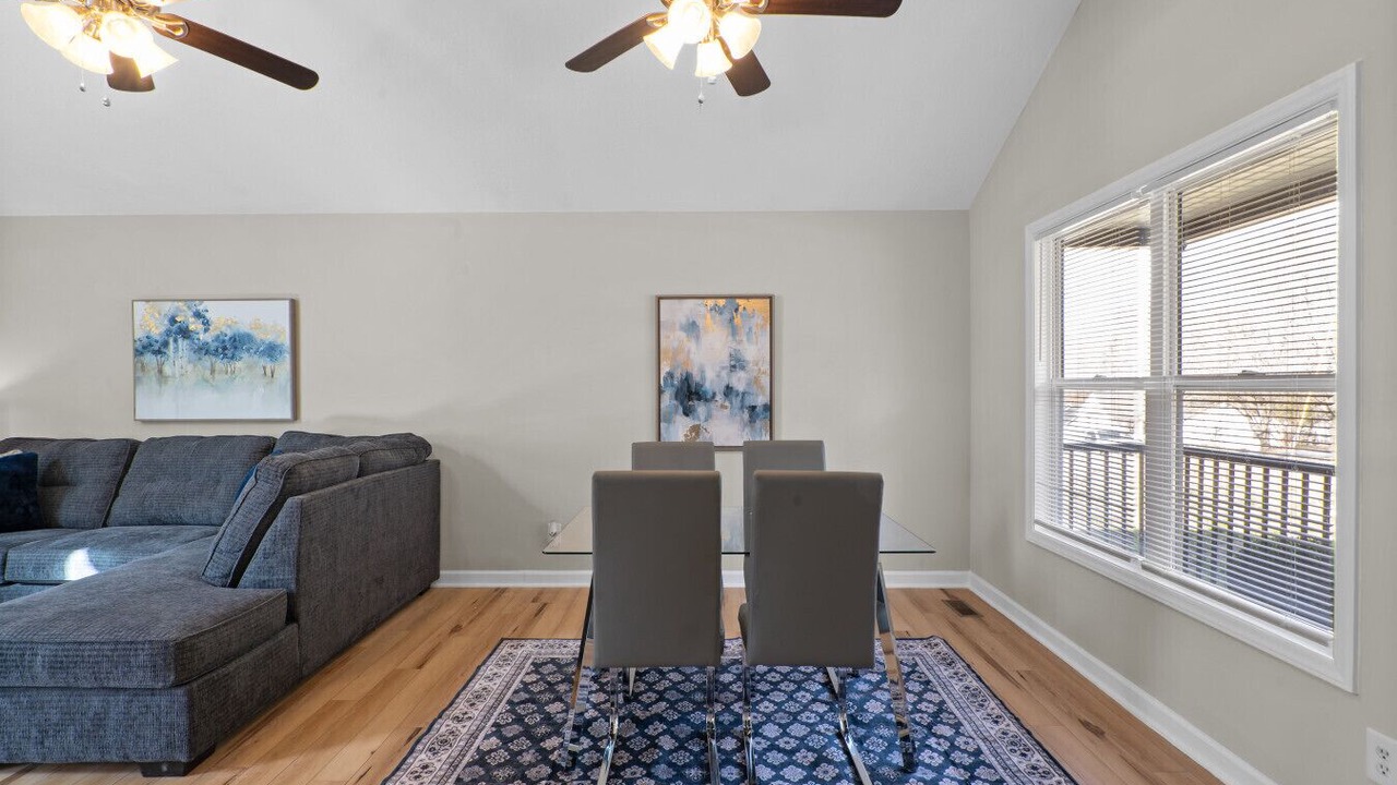 Photo of Livingroom in Westport