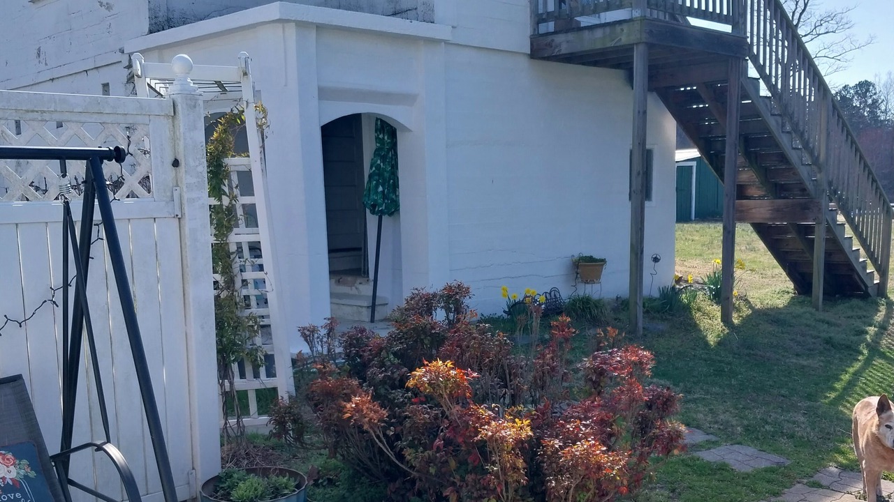 Photo of Outdoor in McLeansville