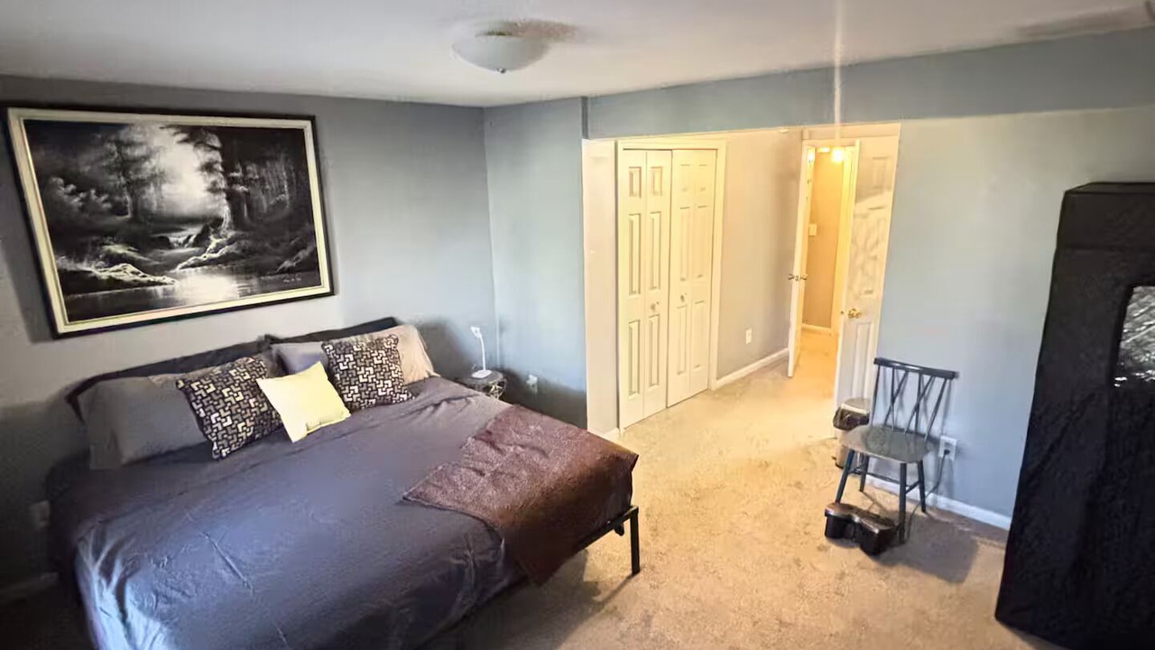 Photo of Bedroom in University Place