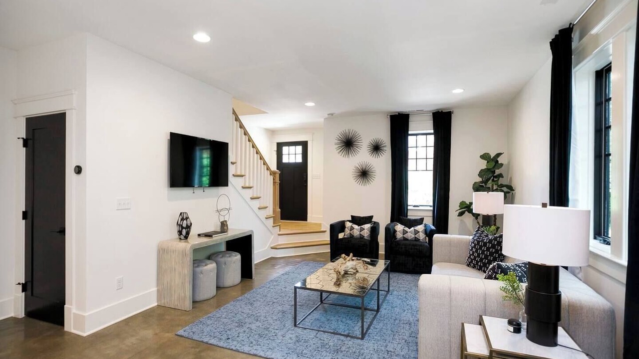 Photo of Bedroom in Hillsboro Village