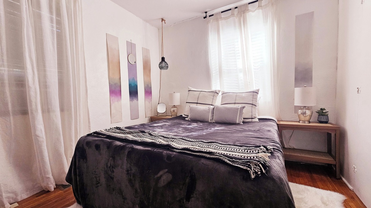 Photo of Bedroom in Jonesville
