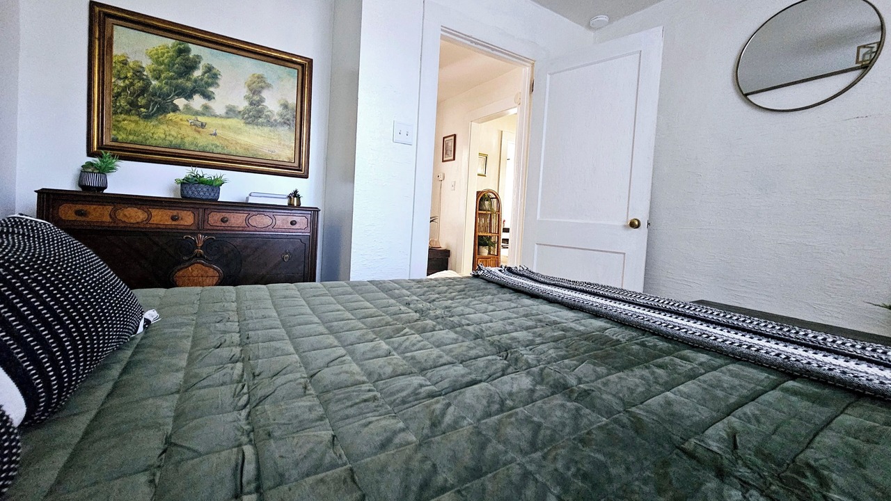 Photo of Bedroom in Jonesville
