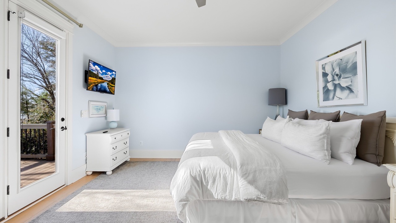 Photo of Bedroom in Troutman