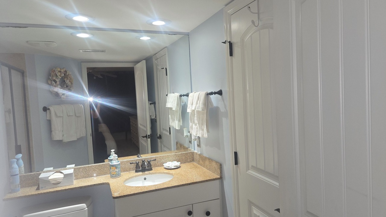 Photo of Bathroom in North Litchfield Beach