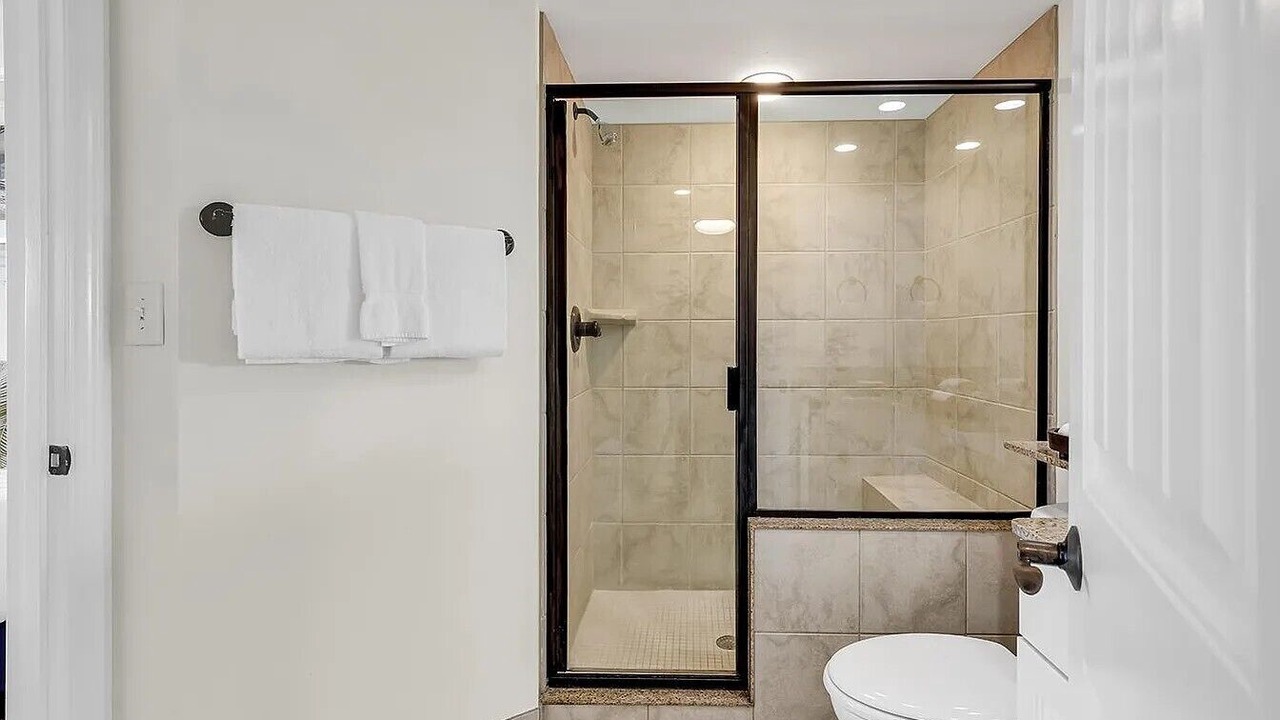 Photo of Bathroom in North Litchfield Beach