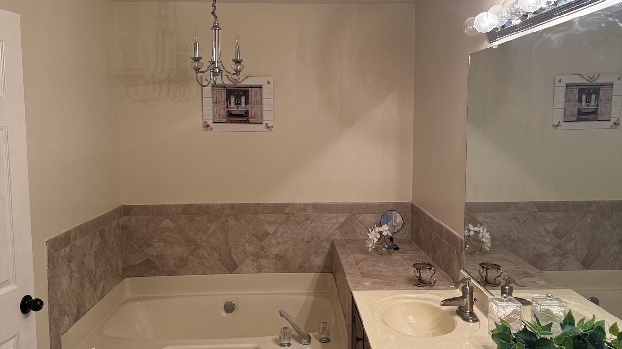 Photo of Bathroom in Grovetown