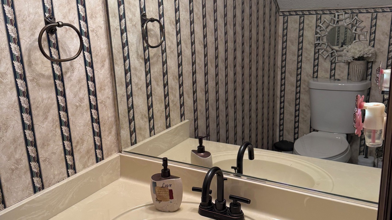 Photo of Bathroom in Grovetown