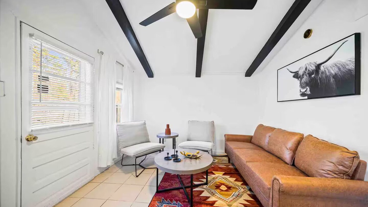 Photo of Livingroom in Fayetteville