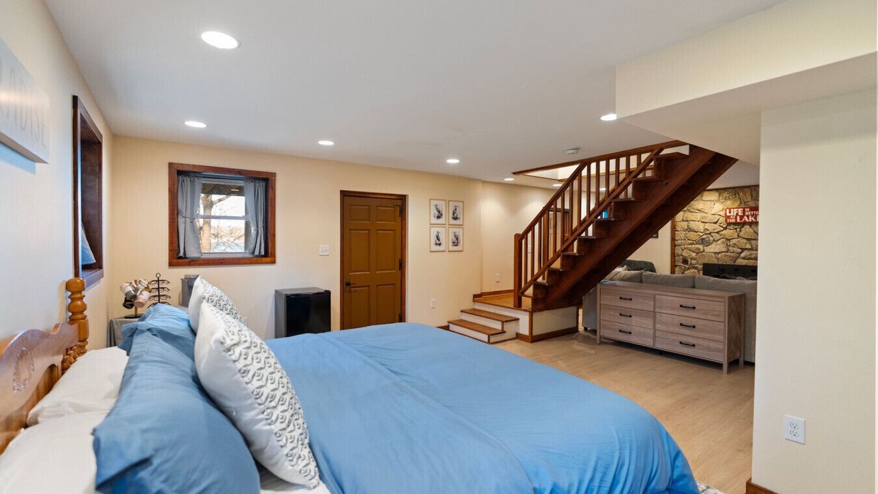 Photo of Bedroom in Lake Norman of Catawba