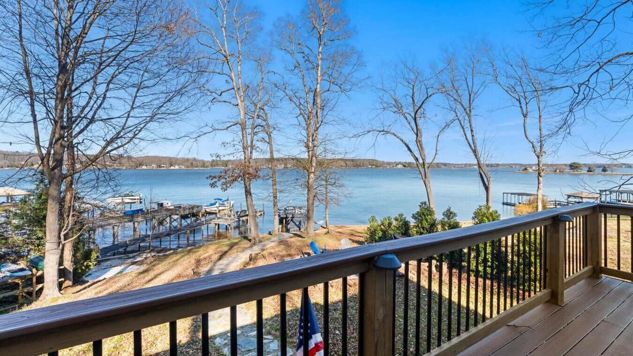 Photo of Outdoor in Lake Norman of Catawba