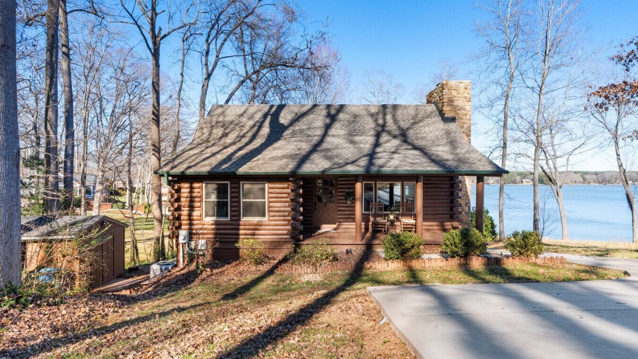 Photo of Outdoor in Lake Norman of Catawba