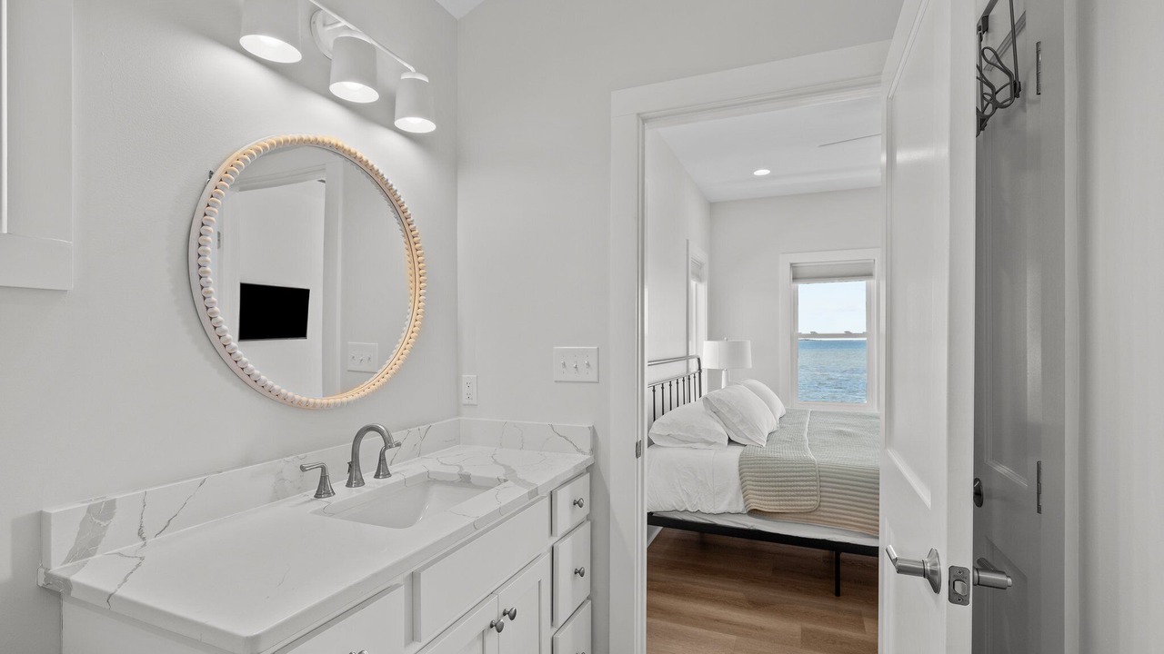 Photo of Bathroom in Cedar Island
