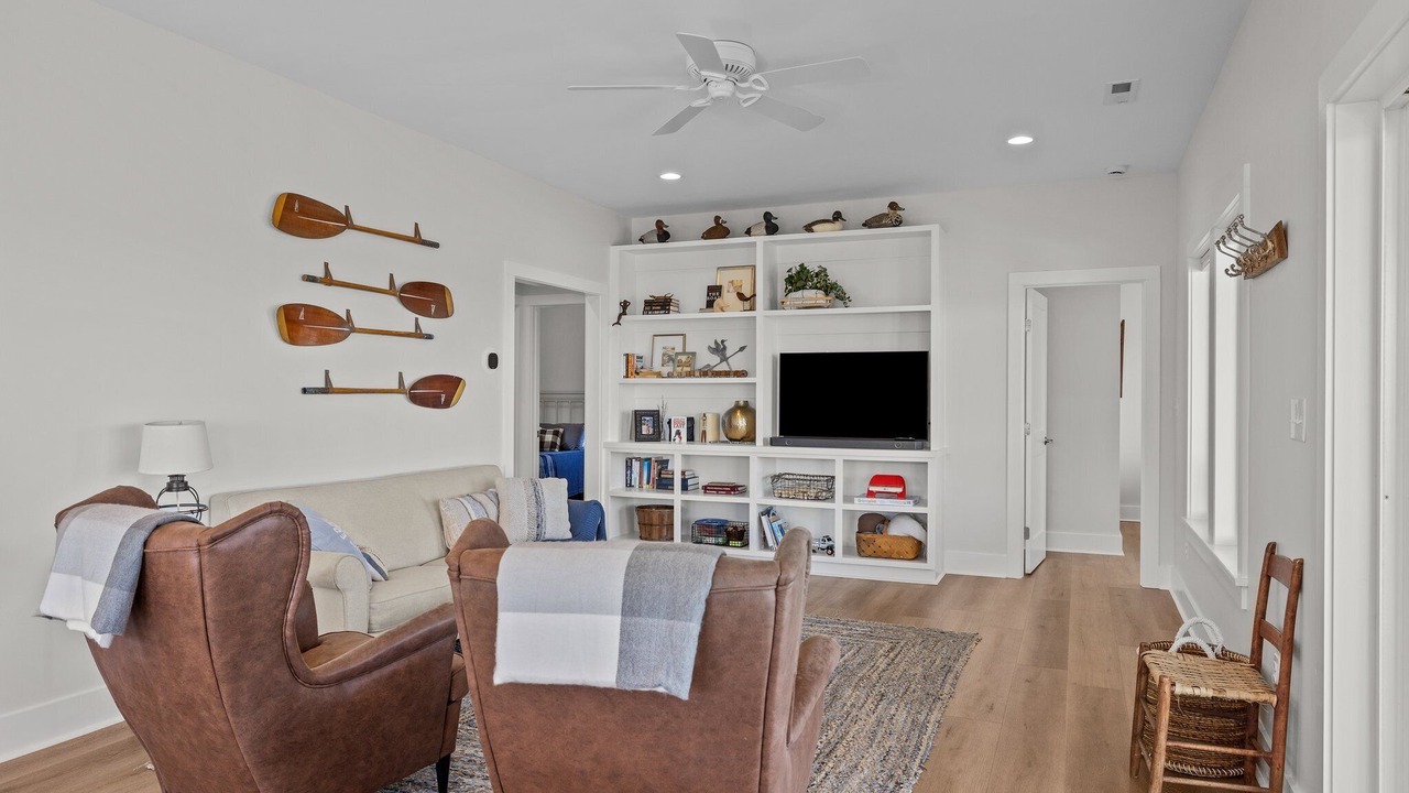 Photo of Livingroom in Cedar Island
