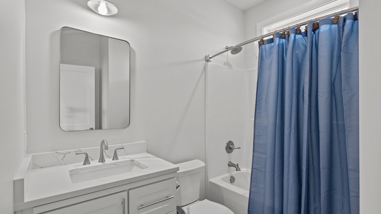Photo of Bathroom in Cedar Island