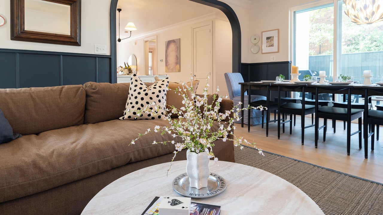 Photo of Livingroom in Historic Oakwood